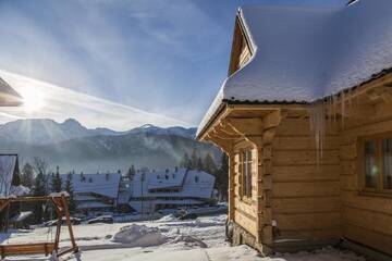 Дом с 3 спальнями в  udanypobyt Dom Bright House